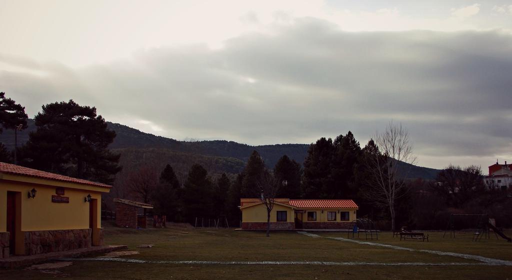 Albergue La Canadilla Uña Екстериор снимка